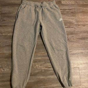 nike jogger sweats